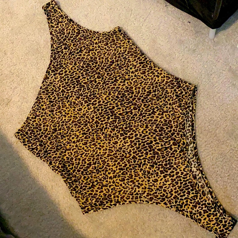 Leopard print one shoulder bodysuit